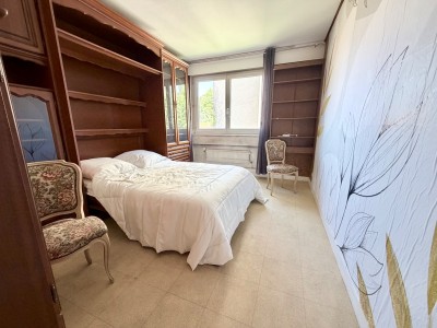 F4 avec balcon Saint-Etienne A VENDRE - ST ETIENNE CENTRE VILLE - 97.15 m2 - 99 000 €