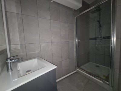 APPARTEMENT T4 A VENDRE - ST ETIENNE CENTRE VILLE - 105.78 m2 - 149 000 €