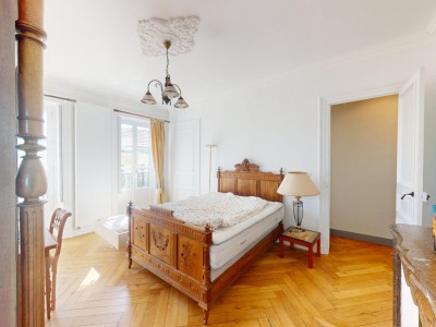 APPARTEMENT T4 A VENDRE - ST ETIENNE CENTRE VILLE - 125.12 m2 - 170 000 €