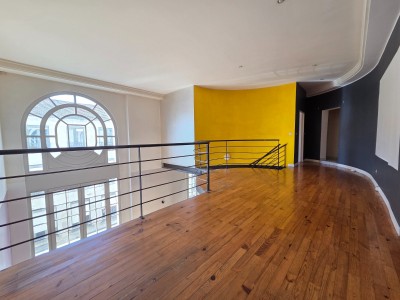 APPARTEMENT T4 A VENDRE - ST ETIENNE CENTRE VILLE - 156.38 m2 - 260 000 &euro;
