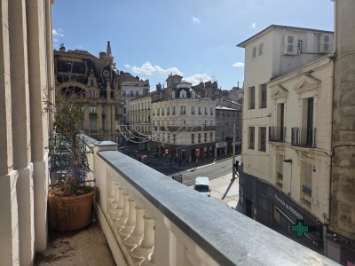 APPARTEMENT T4 A VENDRE - ST ETIENNE CENTRE VILLE - 156.38 m2 - 260 000 &euro;