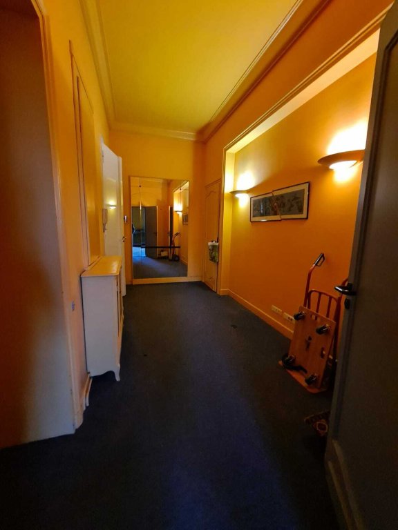 Appartement - ST ETIENNE CENTRE VILLE - 138.29 m2 - 199�000�&euro;