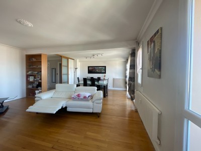 APPARTEMENT T4 A VENDRE - ST ETIENNE CHATEAUCREUX - 94.77 m2 - 105000€