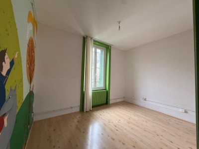 Appartement type 4 secteur Chateaucreux A VENDRE - ST ETIENNE CHATEAUCREUX - 96 m2 - 105 000 €