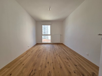 APPARTEMENT T4 A VENDRE - ST ETIENNE CHATEAUCREUX - 91.55 m2 - 320 000 &euro;