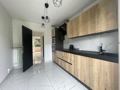 Appartement type 4 avec 3 chambres et balcon A VENDRE - ST ETIENNE CITE DU DESIGN - 81.27 m2 - 133000€