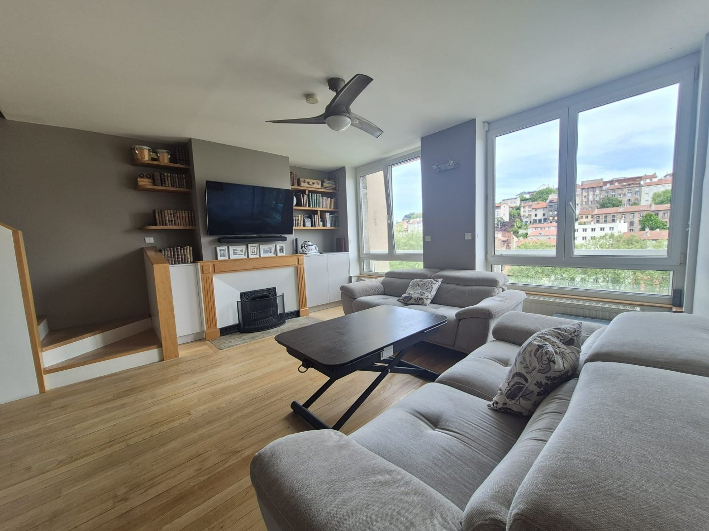 APPARTEMENT T4 A VENDRE - ST ETIENNE COLLINE DES PERES - 132.11 m2 - 165�000�&euro;