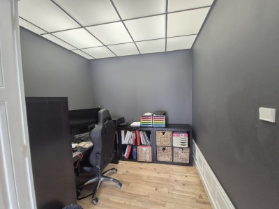 APPARTEMENT T4 A VENDRE - ST ETIENNE COLLINE DES PERES - 132.11 m2 - 175000€
