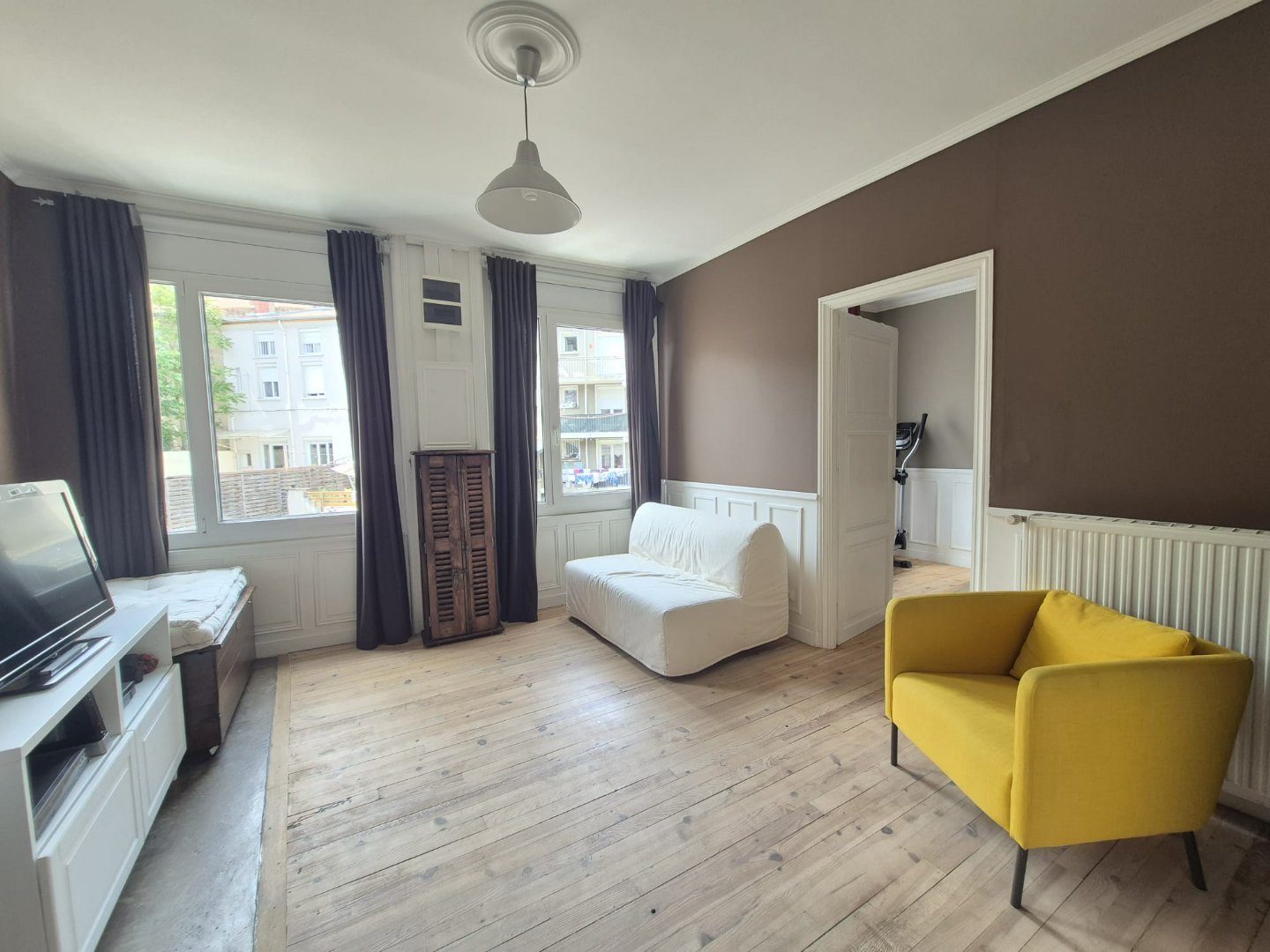 APPARTEMENT T4 A VENDRE - ST ETIENNE COLLINE DES PERES - 132.11 m2 - 165�000�&euro;