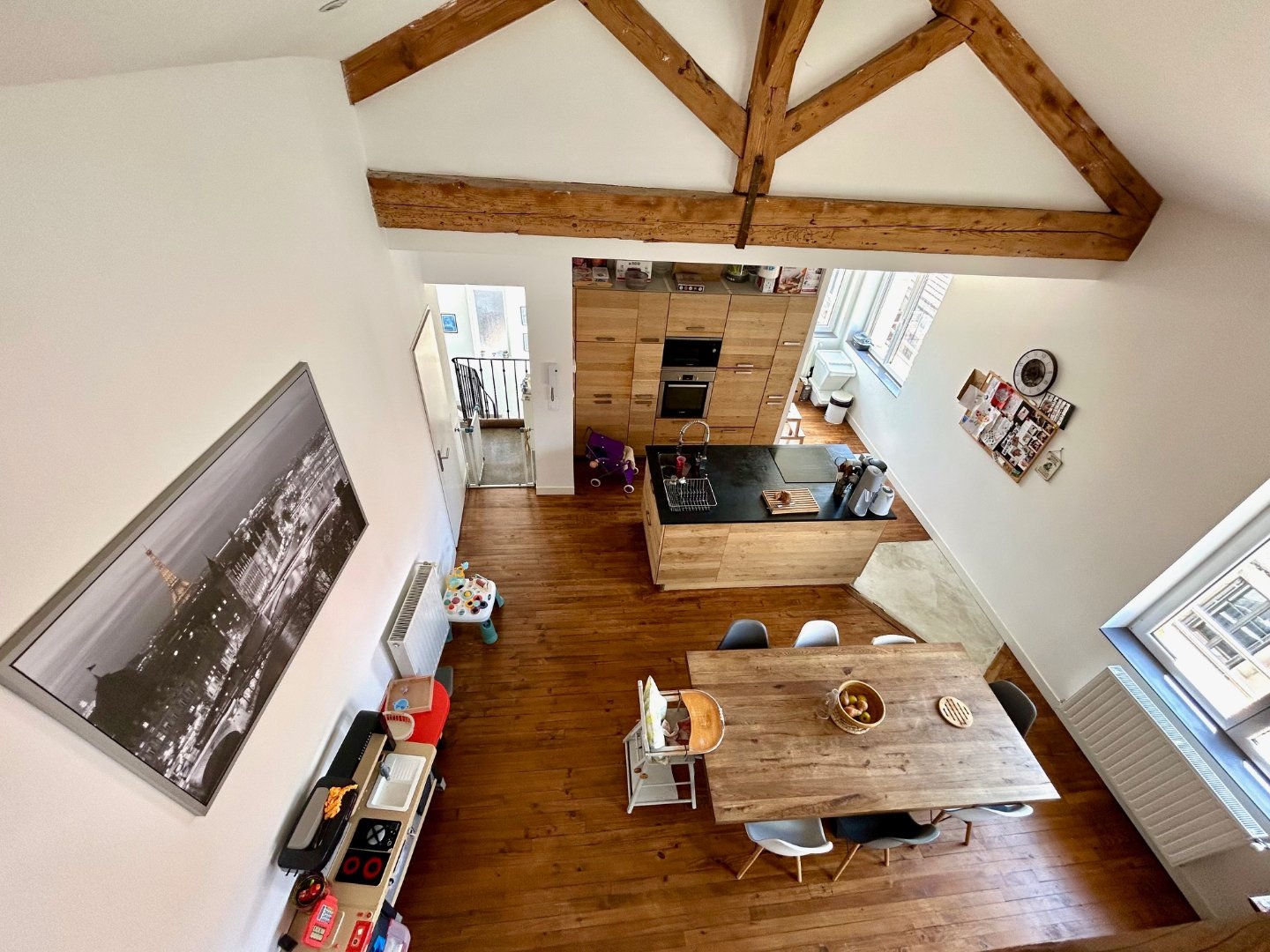 APPARTEMENT T4 - ST ETIENNE COLLINE DES PERES - 100.4 m2 - VENDU