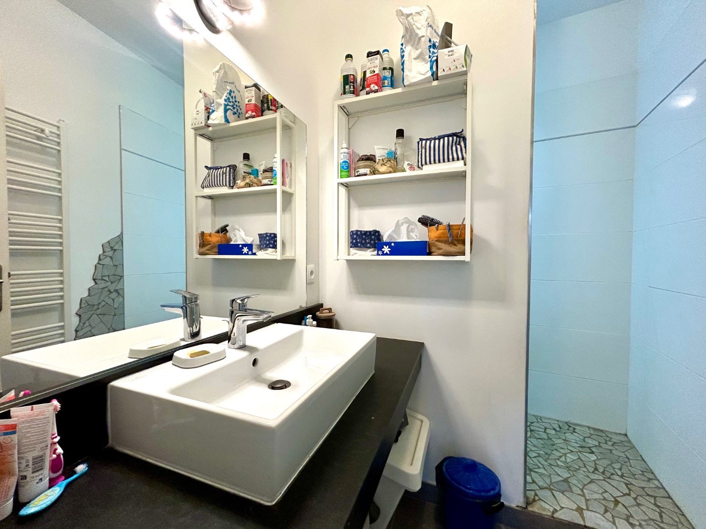 APPARTEMENT T4 - ST ETIENNE COLLINE DES PERES - 100.4 m2 - VENDU