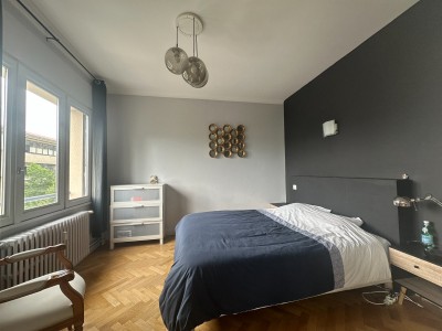 APPARTEMENT T4 A VENDRE - ST ETIENNE entre les coles Fauriel et Mimard - 106.62 m2 - 163000€