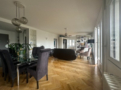 APPARTEMENT T4 A VENDRE - ST ETIENNE entre les coles Fauriel et Mimard - 106.62 m2 - 163000€