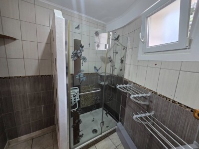 APPARTEMENT T4 - ST ETIENNE FAURIEL - 81.7 m2 - 127800€