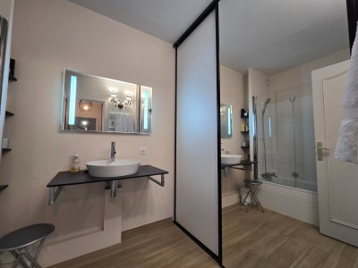 APPARTEMENT T4 A VENDRE - ST ETIENNE FAURIEL - 87.86 m2 - 225000€