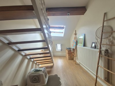 APPARTEMENT T4 A VENDRE - ST ETIENNE FAURIEL - 118.5 m2 - 220000€