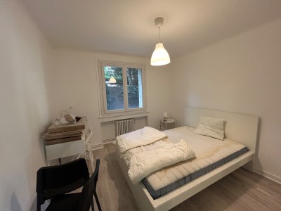 APPARTEMENT T4 A VENDRE - ST ETIENNE FAURIEL - 70 m2 - 135000€