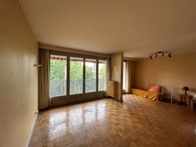 APPARTEMENT T4 A VENDRE - ST ETIENNE FAURIEL - 98 m2 - 110 000 &euro;