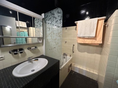 APPARTEMENT T4 A VENDRE - ST ETIENNE FAURIEL - 98 m2 - 110 000 &euro;