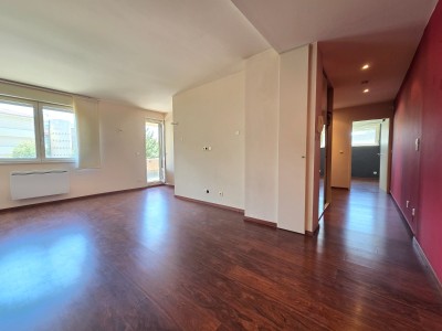 APPARTEMENT T4 A VENDRE - ST ETIENNE FOURNEYRON - 100.31 m2 - 165 000 &euro;