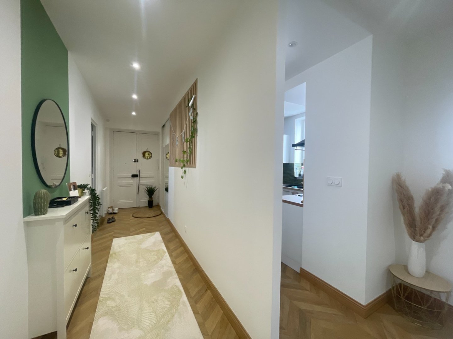 Appartement coup de coeur rénové balcon garage - ST ETIENNE JACQUARD - 102 m2 - 164 000 &euro;