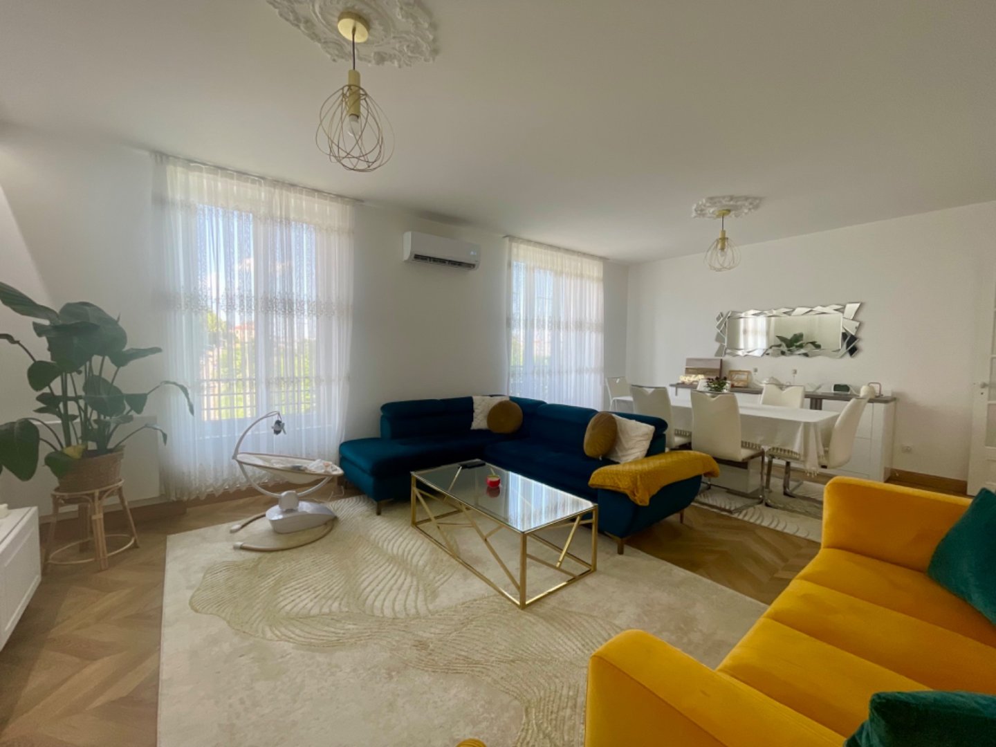 Appartement coup de coeur rénové balcon garage - ST ETIENNE JACQUARD - 102 m2 - 164 000 &euro;