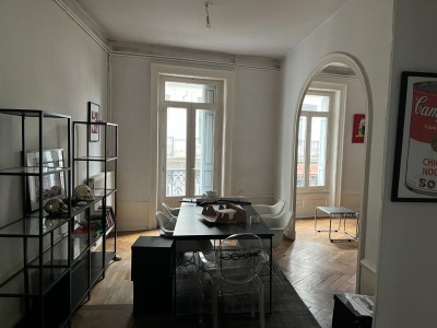 APPARTEMENT T4 A VENDRE - ST ETIENNE JACQUARD - 100 m2 - 120000€