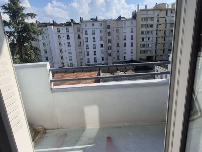 APPARTEMENT T4 A VENDRE - ST ETIENNE JACQUARD - 90 m2 - 149 900 &euro;