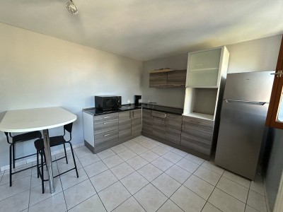 APPARTEMENT T4 A VENDRE - ST ETIENNE JACQUARD - 82.61 m2 - 97 000 &euro;