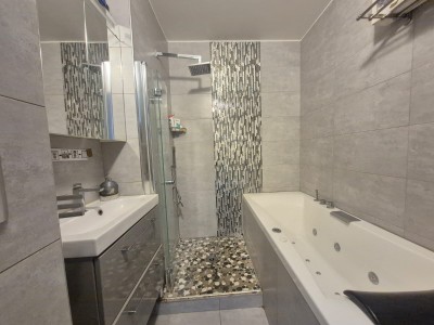 Appartement 79,5m, F4, Balcon