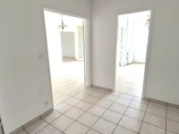 APPARTEMENT T4 A VENDRE - ST ETIENNE LA METARE - 86 m2 - 73 000 &euro;