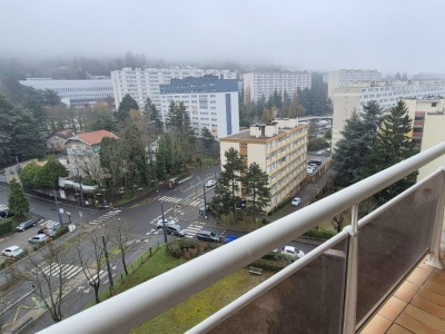APPARTEMENT T4 A VENDRE - ST ETIENNE LA METARE - 90 m2 - 89 000 €
