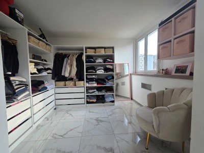 APPARTEMENT T4 A VENDRE - ST ETIENNE LA METARE - 73.16 m2 - 88 000 €