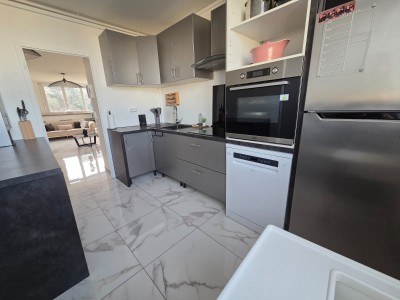 APPARTEMENT T4 A VENDRE - ST ETIENNE LA METARE - 73.16 m2 - 88 000 €