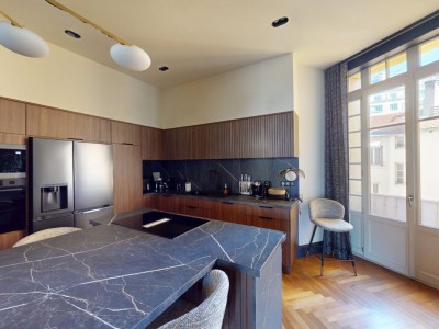 Appartement Haussmannien prestige 178m2 A VENDRE - ST ETIENNE LIBÉRATION - 181 m2 - 359 000 €