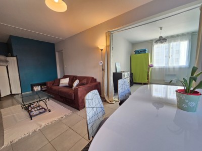 APPARTEMENT T4 A VENDRE - ST ETIENNE MONTAUD - 79 m2 - 90�000�&euro;