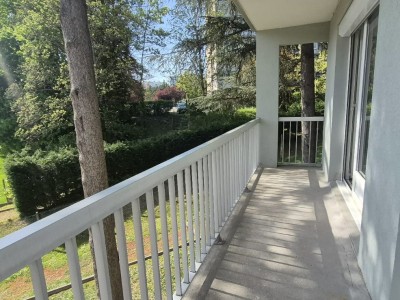 APPARTEMENT T4 A VENDRE - ST ETIENNE MONTAUD - 80 m2 - 139 000 &euro;