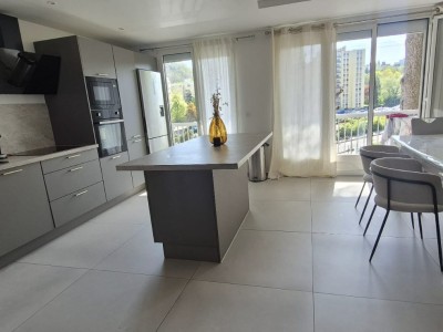 APPARTEMENT T4 A VENDRE - ST ETIENNE MONTAUD - 80 m2 - 139 000 &euro;