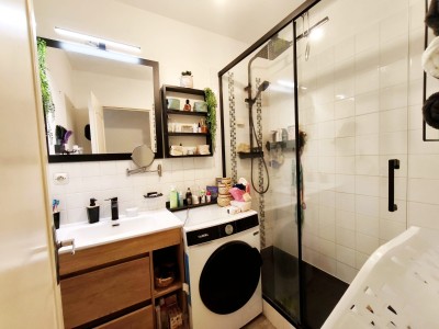 APPARTEMENT T4 A VENDRE - ST ETIENNE MONTAUD - 83.6 m2 - 89 500 €