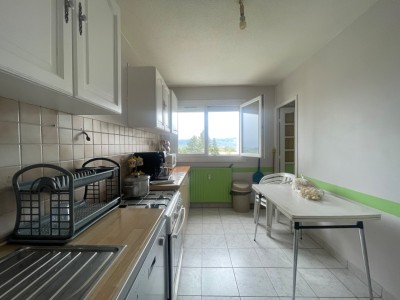 Appartement T4 - ST ETIENNE MONTREYNAUD - 76.14 m2 - 67000€