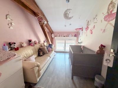 APPARTEMENT T4 A VENDRE - ST ETIENNE Secteur Croix Mission - 90.11 m2 - 115 000 &euro;