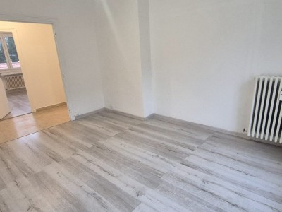 APPARTEMENT T4 A VENDRE - ST ETIENNE TARDY - 80.35 m2 - 83�000�&euro;