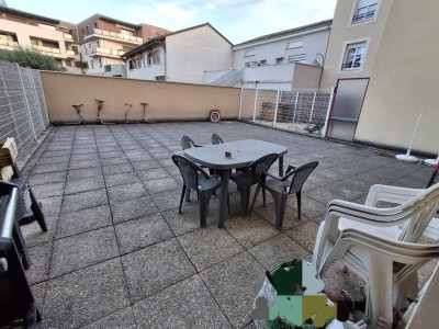 APPARTEMENT T4 A VENDRE - ST JUST ST RAMBERT SAINT JUST - 81.81 m2 - 215 000 €