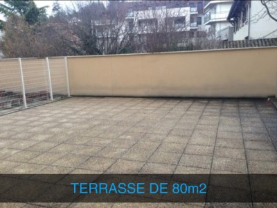 APPARTEMENT T4 A VENDRE - ST JUST ST RAMBERT SAINT JUST - 81.81 m2 - 209 000 €
