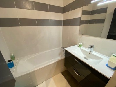 APPARTEMENT T5 - ANDREZIEUX BOUTHEON - 86.6 m2 - LOUÉ