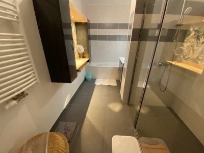 APPARTEMENT T5 - ANDREZIEUX BOUTHEON - 86.6 m2 - LOUÉ