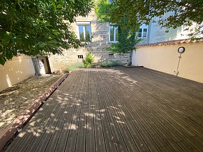 APPARTEMENT T5 A LOUER - LA FOUILLOUSE HYPER CENTRE - 93.37 m2 - 834 € charges comprises par mois