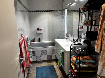 APPARTEMENT T5 A LOUER - MONISTROL SUR LOIRE - 81 m2 - 695,26 € charges comprises par mois