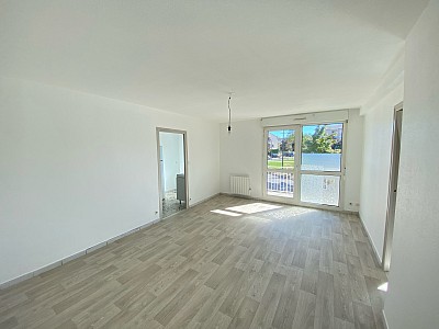 APPARTEMENT T5 - MONISTROL SUR LOIRE - 70 m2 - LOUÉ