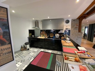 APPARTEMENT T5 - ST ETIENNE CENTRE - 113.69 m2 - LOUÉ